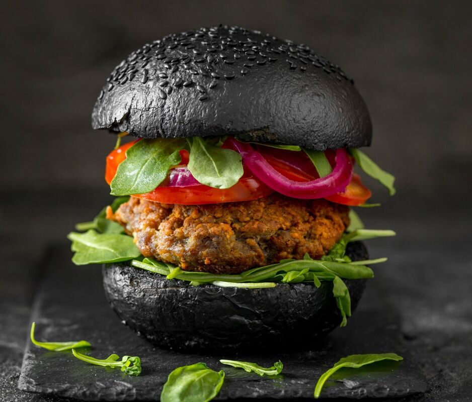 Чорний Веган Бургер з Фалафелем (290 грам)